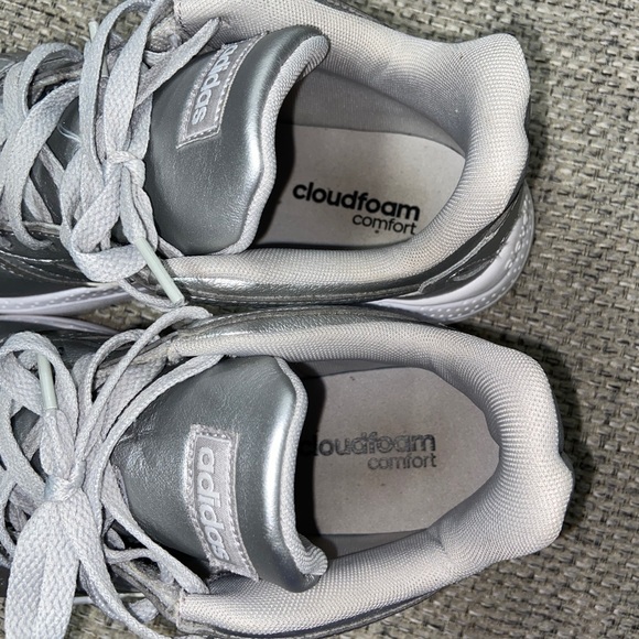 Adidas cloud foam runners - Picture 6 of 6